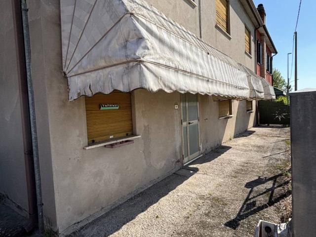 Villa Schiera in vendita a Boara Pisani, Veneto