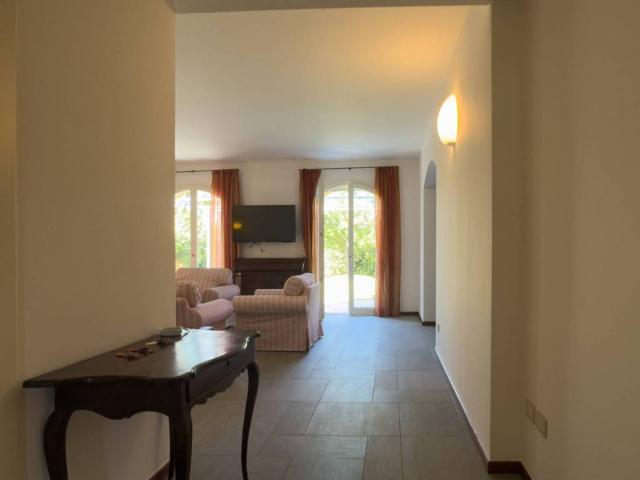 Villa Schiera in vendita a Bogogno, Novara