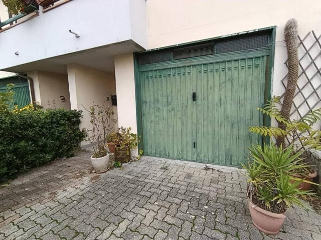 Villa Schiera in vendita a Bolano, Liguria