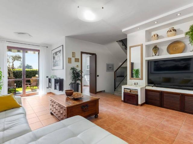 Villa Schiera in vendita a Bollate, Lombardia
