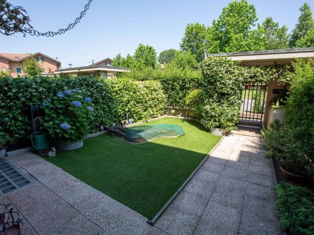 Villa Schiera in vendita a Ospiate, Bollate