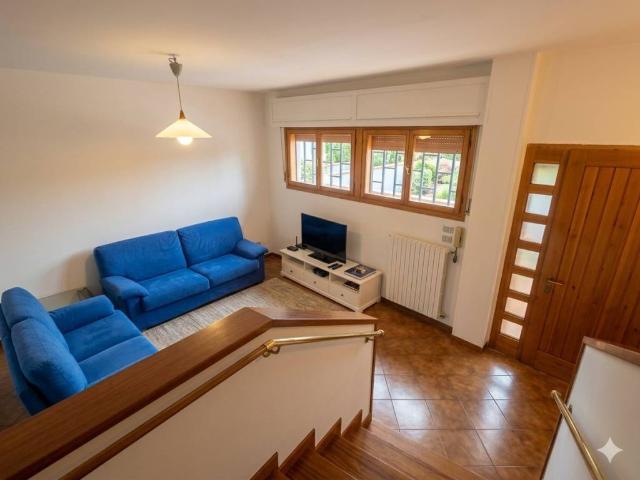 Villa Schiera in vendita a Casteldebole, Bologna
