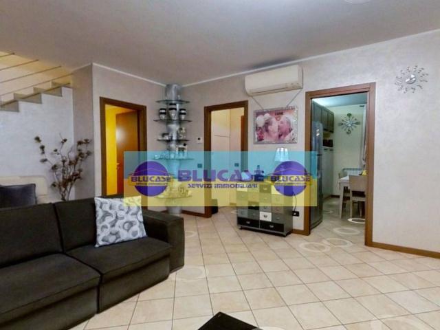 Villa Schiera in vendita a Boltiere, Bergamo
