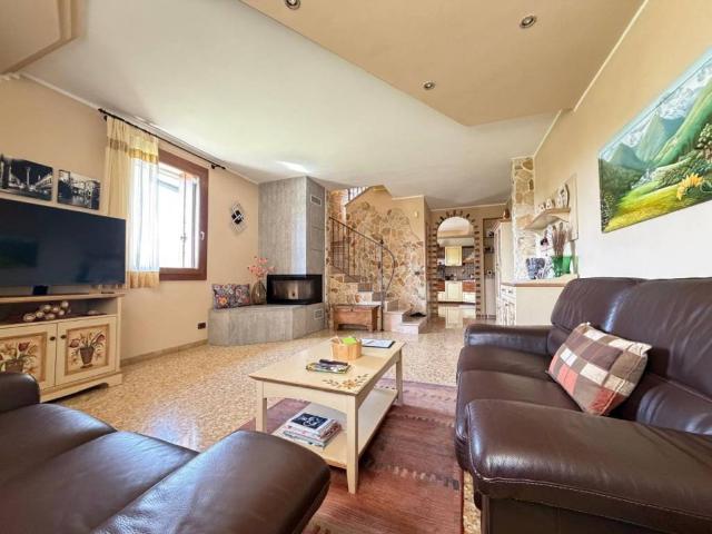 Villa Schiera in vendita a Bolzano Vicentino, Veneto