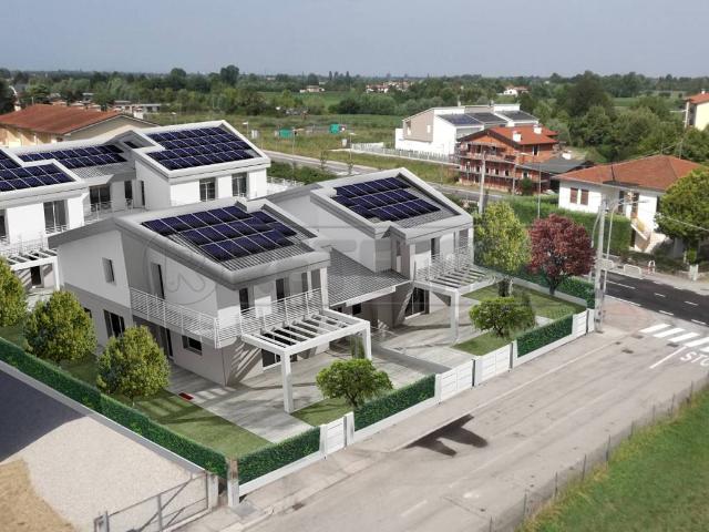Villa Indipendente in vendita a Bolzano Vicentino, Veneto