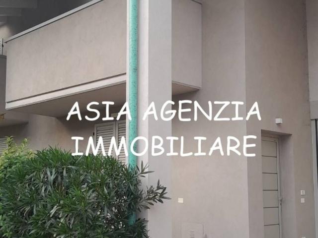 Villa Schiera in vendita a Borgo San Giacomo, Brescia