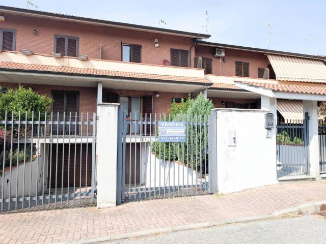Villa Schiera in vendita a Piemonte, Alessandria