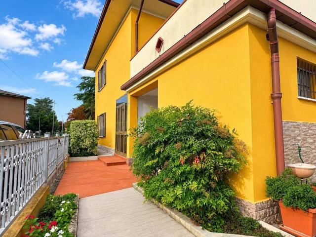 Villa Schiera in vendita a Borgocarbonara, Carbonara Di Po