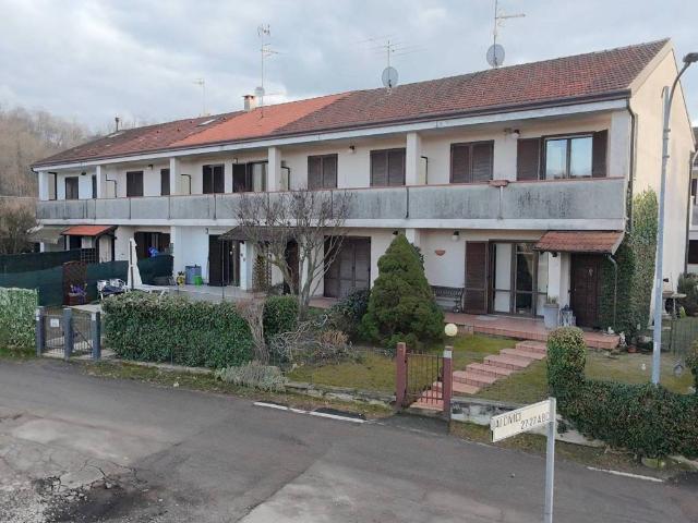 Villa Schiera in vendita a Santa Cristina, Piemonte