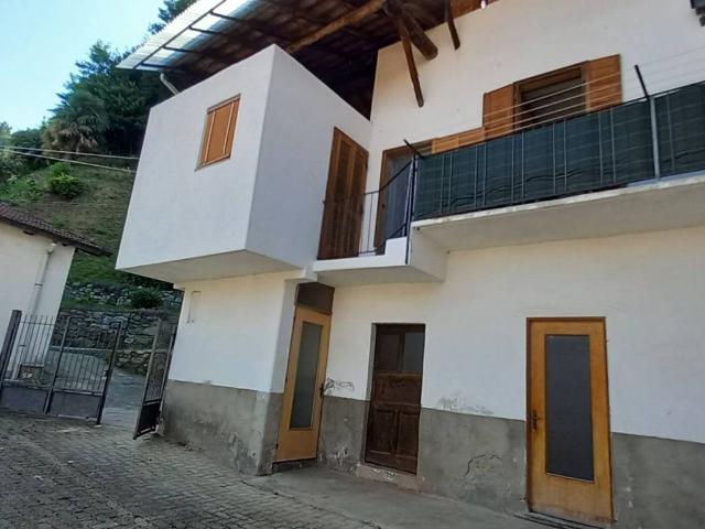 Villa Schiera in vendita a Cellio con Breia, Piemonte