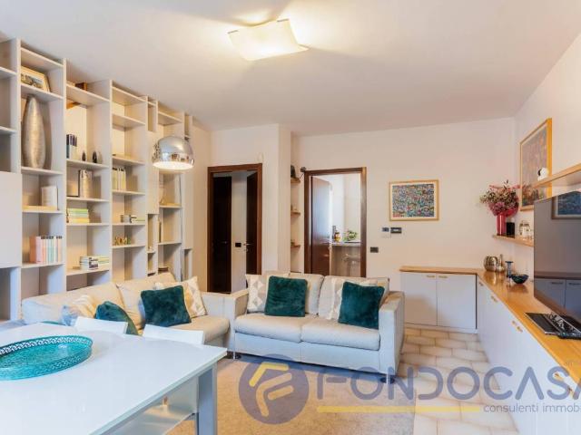 Villa Schiera in vendita a Bovisio, Bovisio Masciago