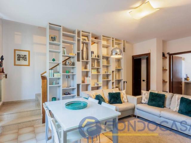 Villa Schiera in vendita a Bovisio, Bovisio Masciago