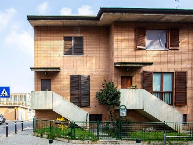 Villa Schiera in vendita a Bovisio, Bovisio Masciago
