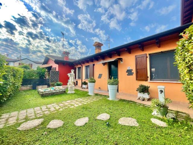 Villa Schiera in vendita a Bovolone, Veneto