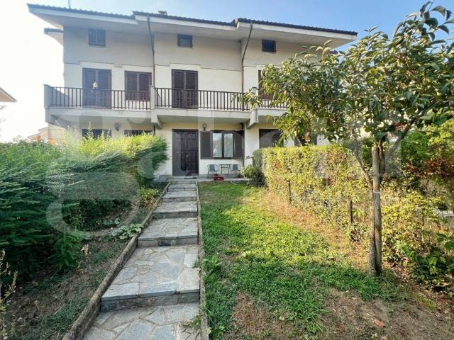 Villa Schiera in vendita a Piemonte, Cuneo