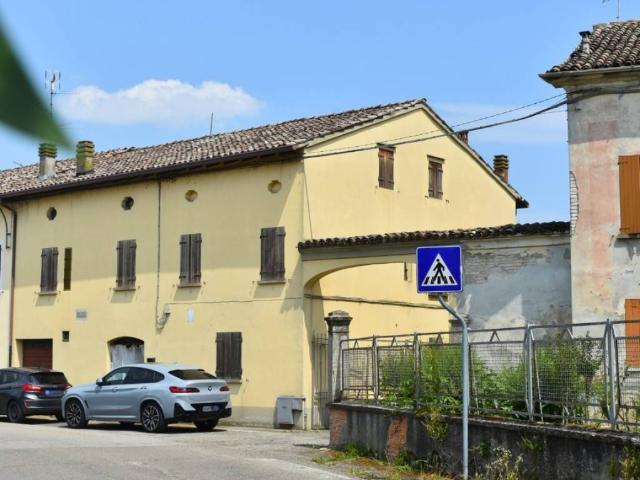 Villa Schiera in vendita a Bassa Reggiana, Re