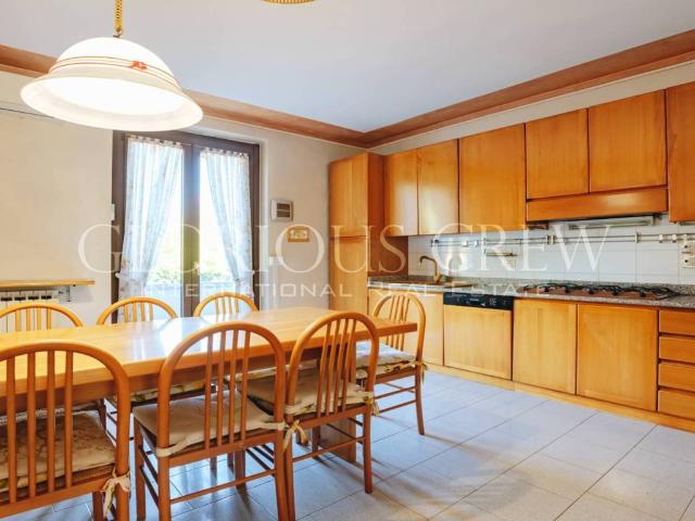 Villa Schiera in vendita a Zona Sud, Brescia