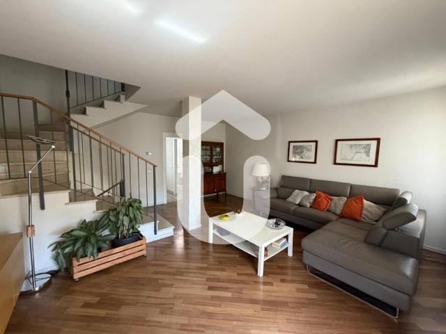Villa Schiera in vendita a Zona Est, Brescia