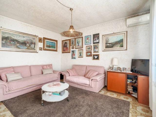Villa Schiera in vendita a Zona Est, Brescia