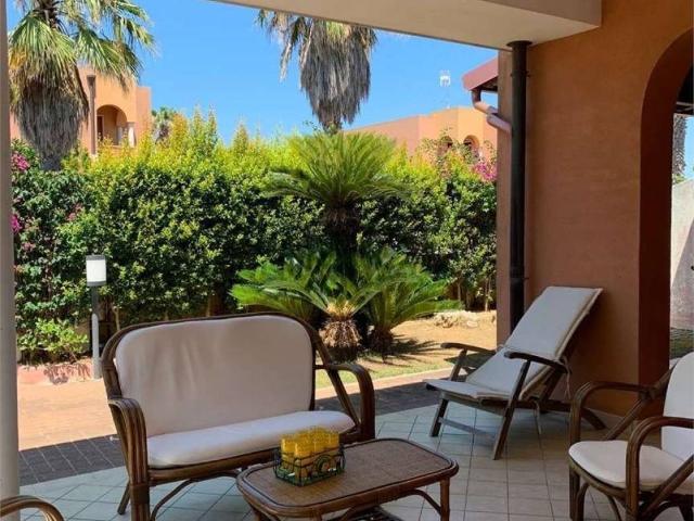Villa Schiera in vendita a Puglia, Brindisi