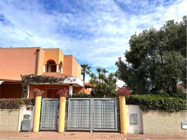 Villa Schiera in vendita a Puglia, Brindisi