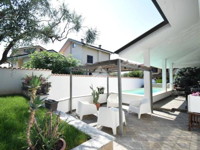 Villa Schiera in vendita a San Damiano, Brugherio