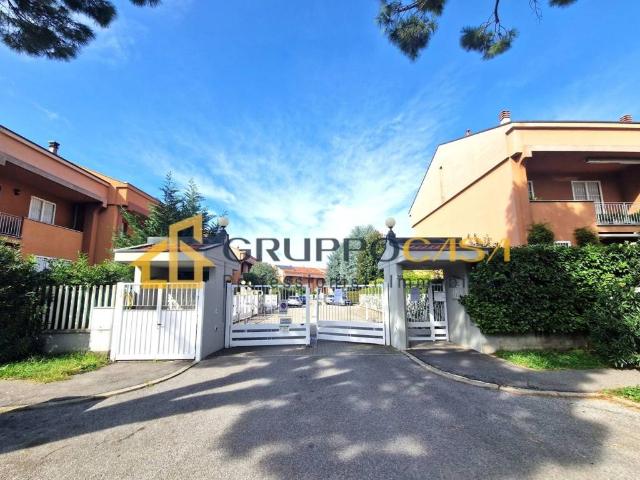 Villa Schiera in vendita a Cascina Increa, Brugherio