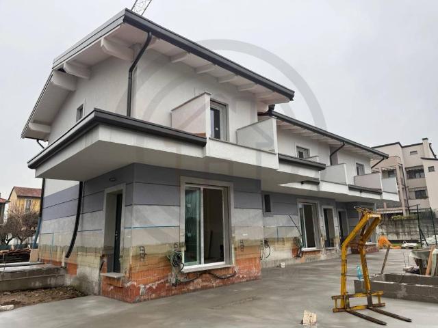 Villa Schiera in vendita a San Damiano, Brugherio