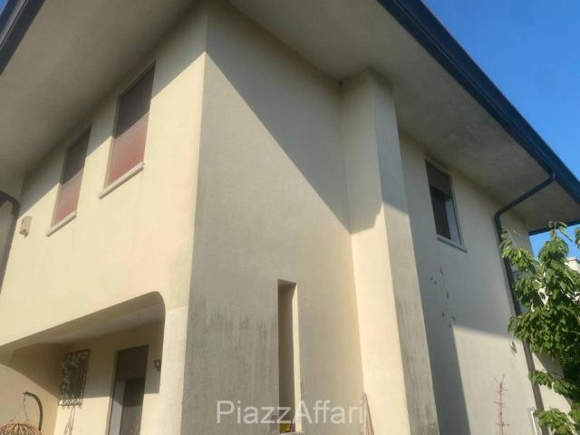 Villa Schiera in vendita a Campagnola, Brugine