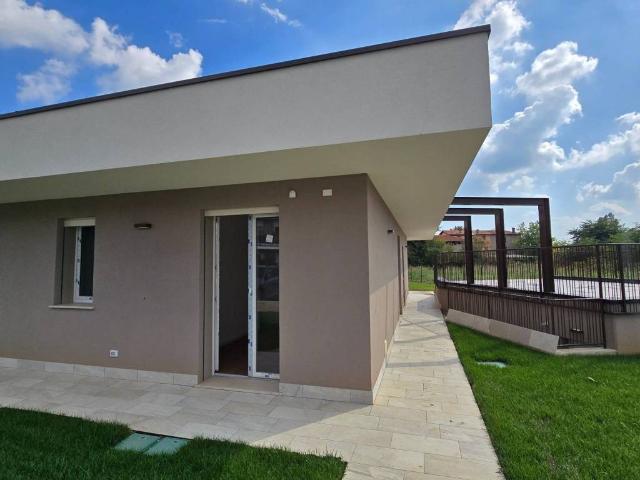 Villa Schiera in vendita a Brusaporto, Bergamo
