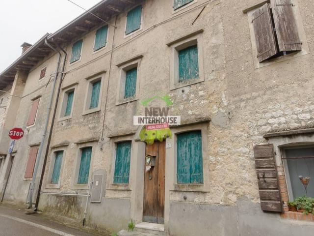 Villa Schiera in vendita a Budoia, Friuli-Venezia Giulia