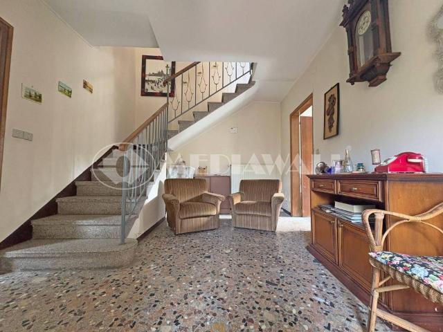 Villa Schiera in vendita a Budoia, Friuli-Venezia Giulia