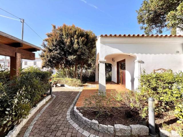 Villa Schiera in vendita a Agrustos, Sardigna/Sardegna