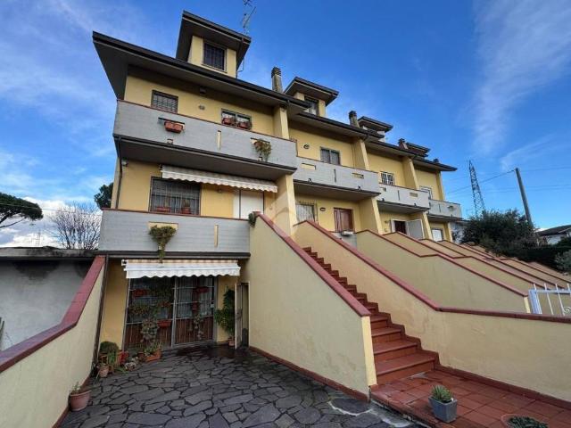Villa Schiera in vendita a Santa Maria, Buggiano