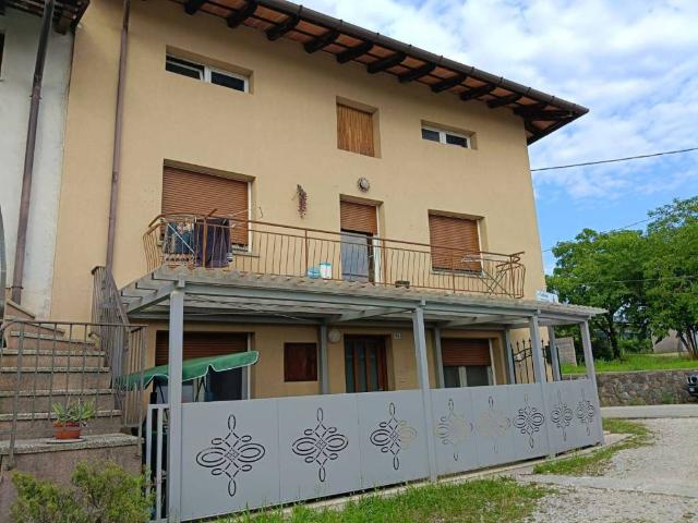 Villa Schiera in vendita a Buja, Friuli-Venezia Giulia