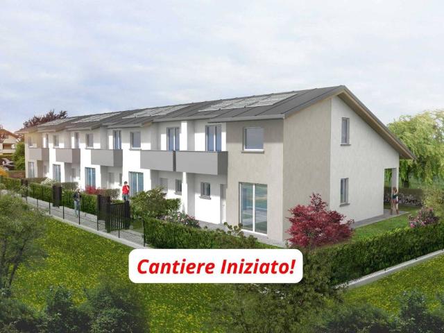 Villa Schiera in vendita a Bulgarograsso, Lombardia