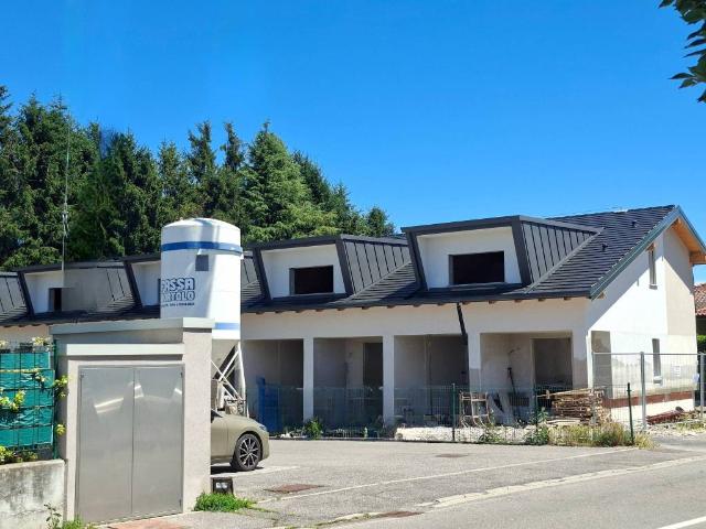 Villa Schiera in vendita a Bulgarograsso, Lombardia