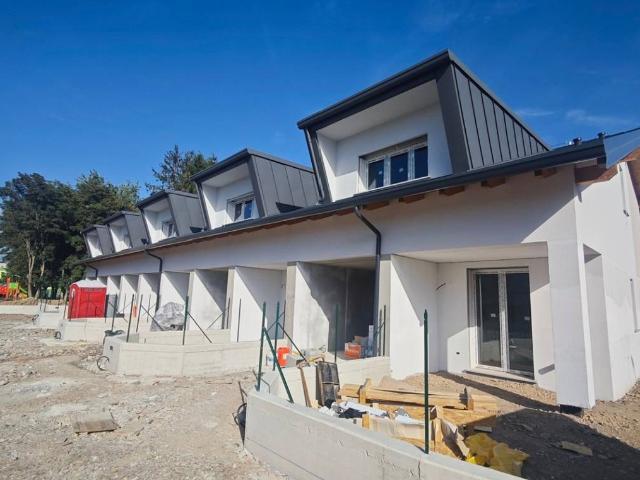 Villa Schiera in vendita a Bulgarograsso, Como
