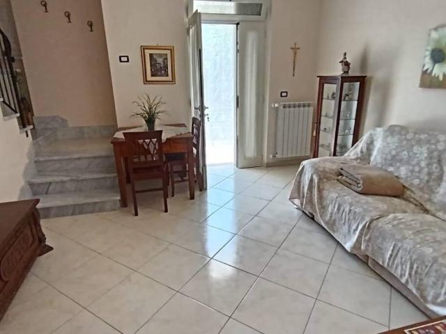 Villa Schiera in vendita a Buonalbergo, Campania