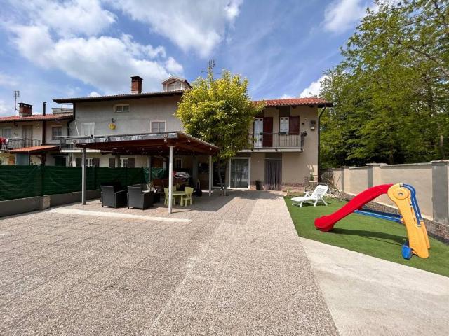 Villa Schiera in vendita a Piemonte, Cuneo