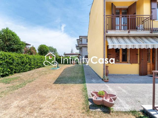 Villa Schiera in vendita a Bussolengo, Veneto