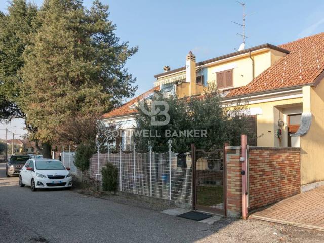 Villa Schiera in vendita a Santi Apostoli, Busto Arsizio