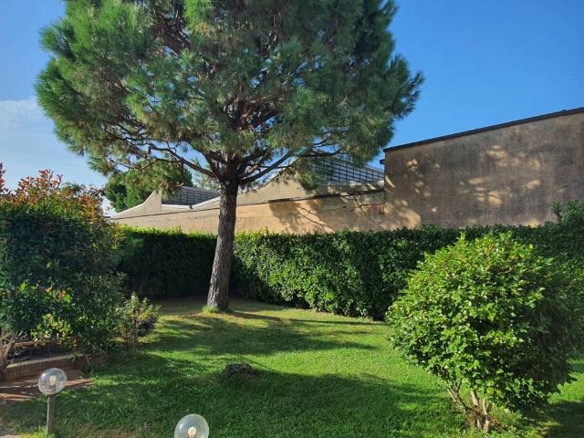 Villa Schiera in vendita a Frati, Busto Arsizio