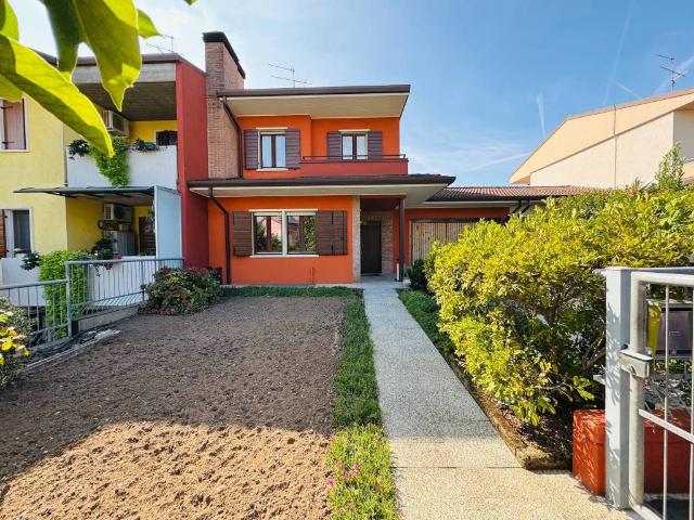 Villa Schiera in vendita a Buttapietra, Veneto