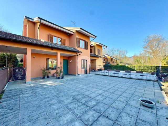 Villa Schiera in vendita a Piemonte, Torino