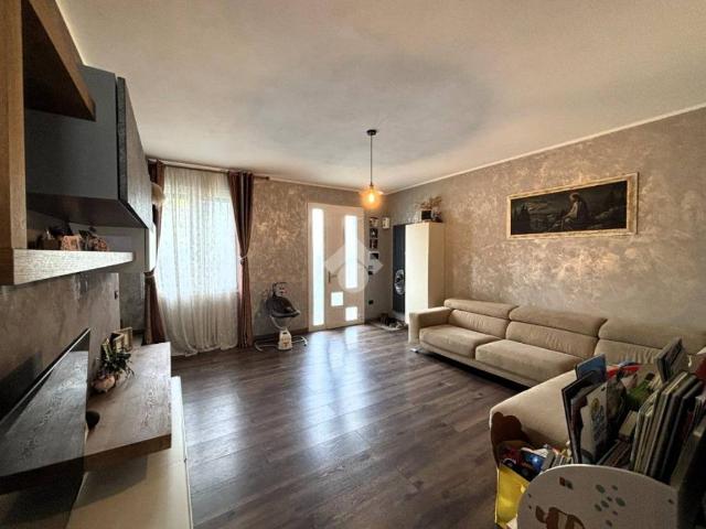 Villa Schiera in vendita a Cadoneghe, Padova