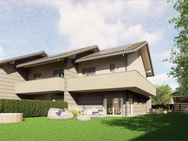 Villa Schiera in vendita a Cadorago, Lombardia