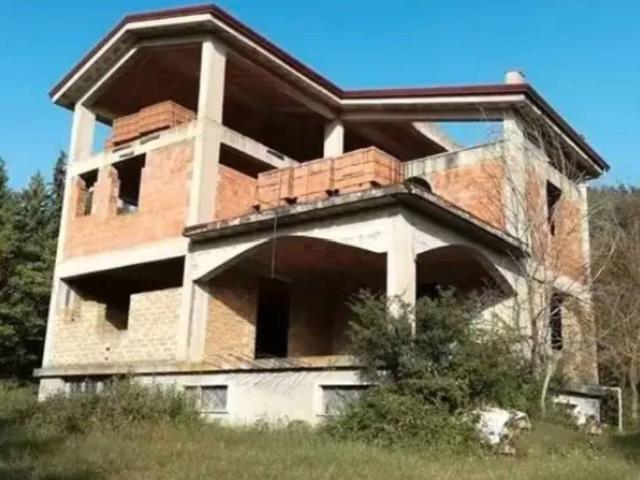 Villa Schiera in vendita a Caiazzo, Campania