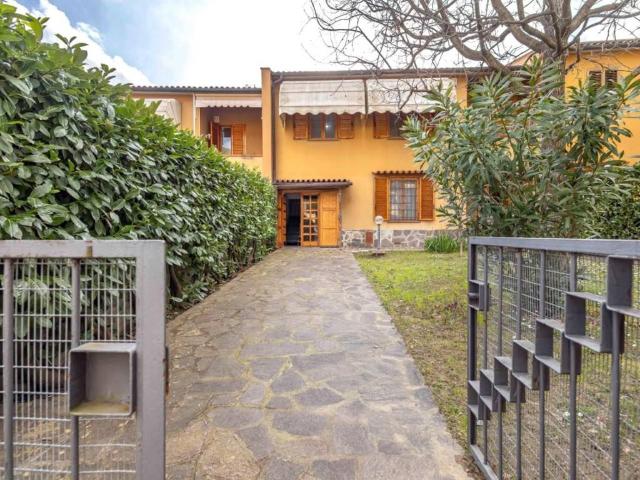 Villa Schiera in vendita a Gabella, Calci