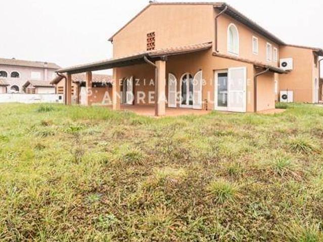 Villa Schiera in vendita a Oltrarno, Calcinaia